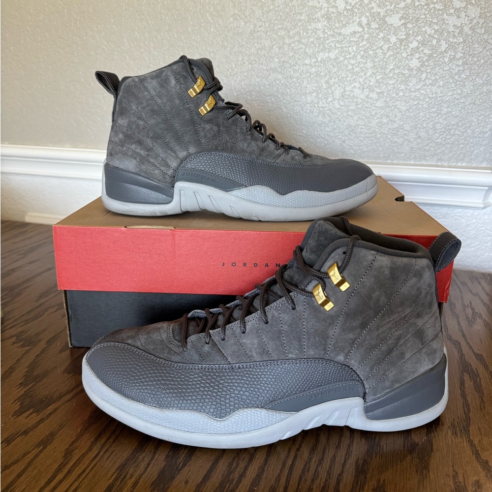 Air Jordan 12 Retro Grey Size 12